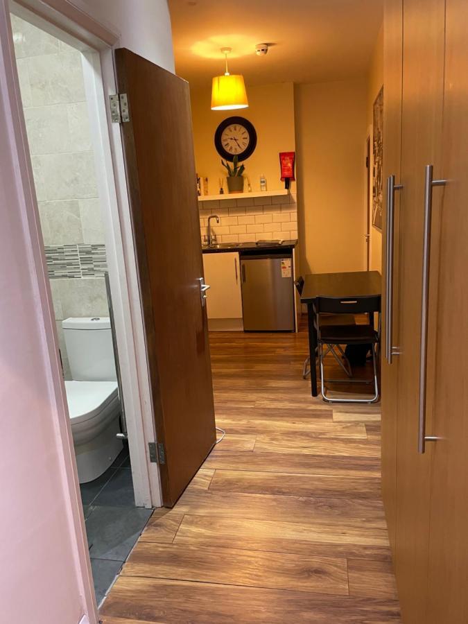 Anazing 2 - North East - Chingford Apartment London